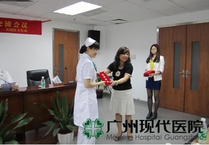 我院护士邓彩玉荣获天河区优秀护士称号