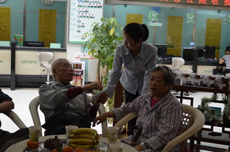 广州现代医院举办医患互动茶话会