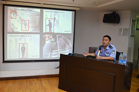 派出所警官来广州现代医院进行安全防范培训