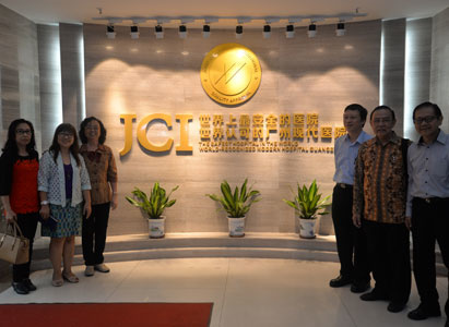 广州现代医院，微创治疗，印尼媒体，访问，癌症治疗